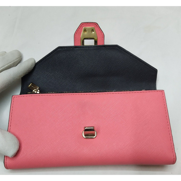 Rebecca Minkoff Pink Leather Tunlock Credit Card ID Window Bifold Wallet - Picture 9 of 15